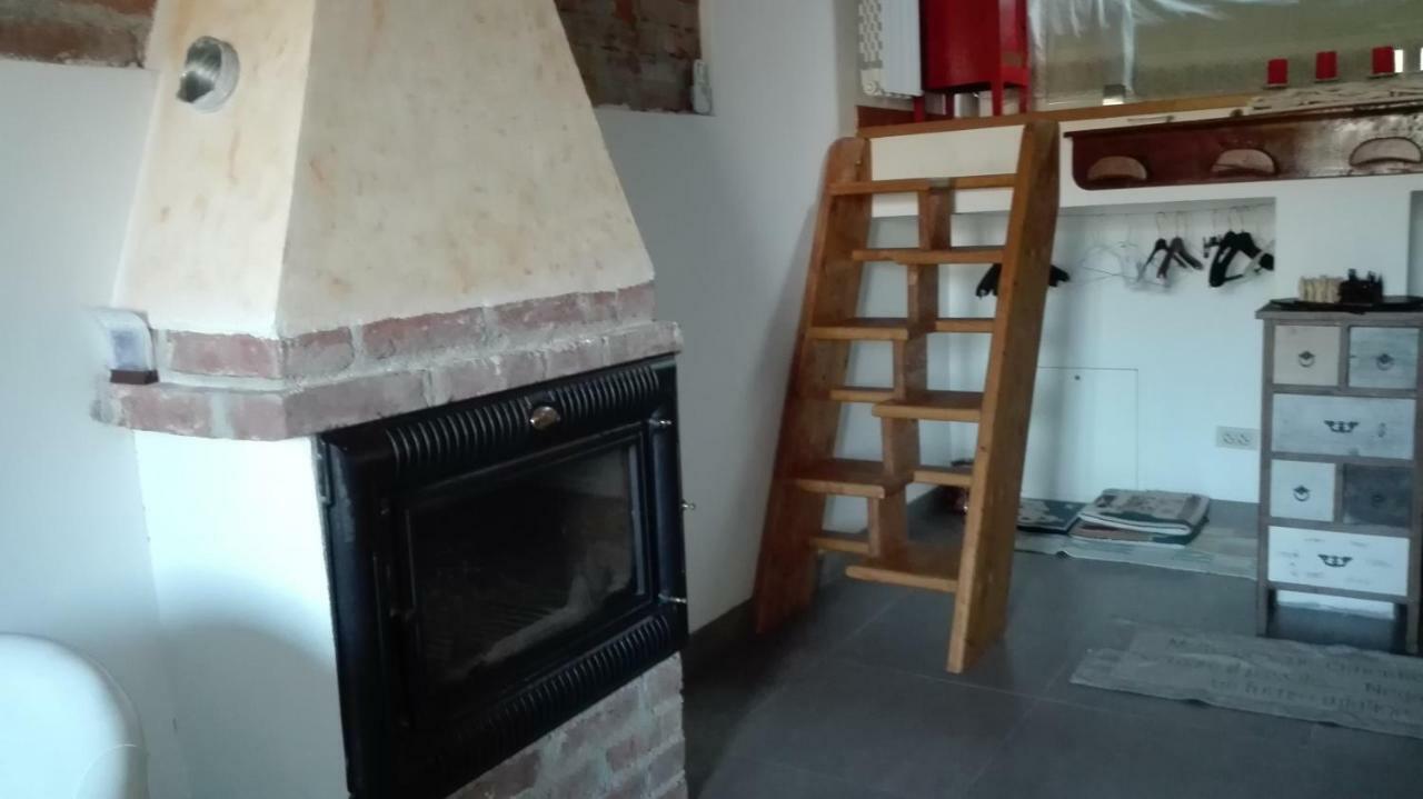 شقة La Casa Nel Sole أليساندريا المظهر الخارجي الصورة